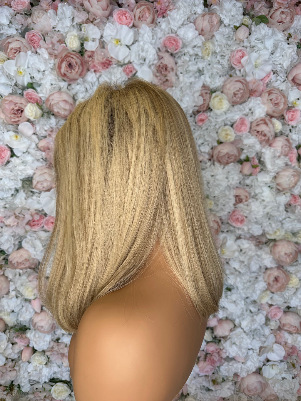 Lia Long Blonde Bob Human Hair Wig